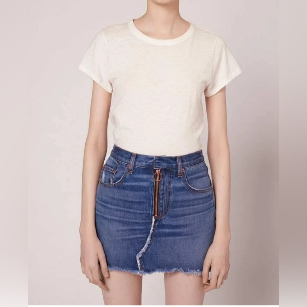 Rag & Bone /JEAN Distressed Denim
Mini Skirt - Size 25, EUC